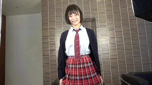 Japanese babe gives hard cock blowjob uncensored