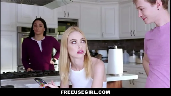 FreeUseGirl.com - Freeuse Family Fucking My Tiny Blonde Teen Stepsister While Makes Lunch - Chloe Cherry, Alex Jett